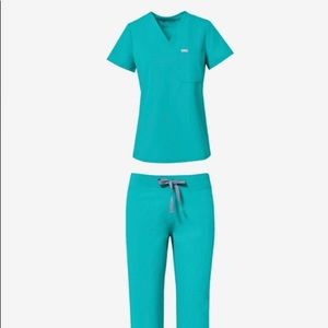Figs Teal M Catarina top & Livingston pant